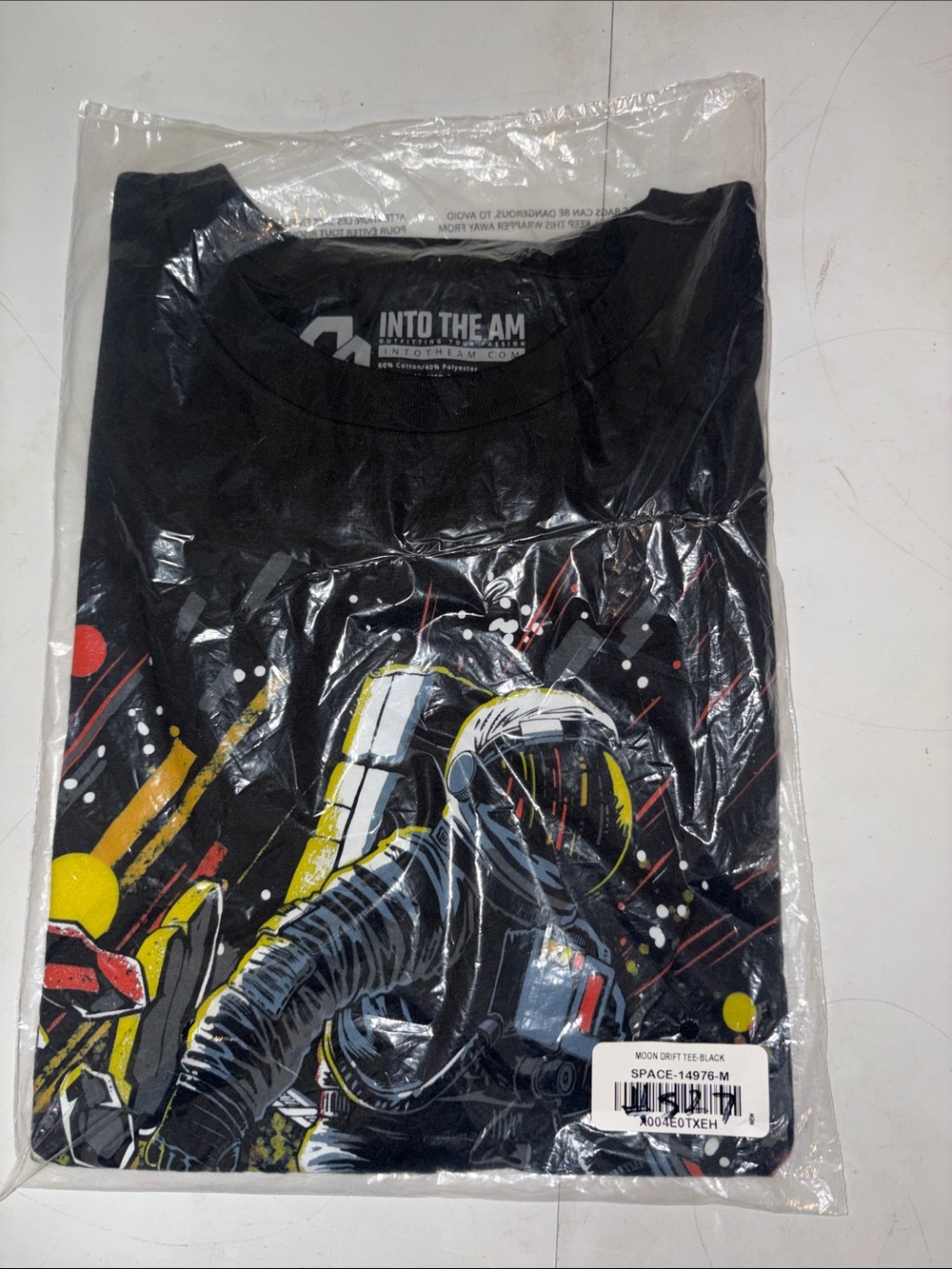#527 NEW 🆕 medium space tee